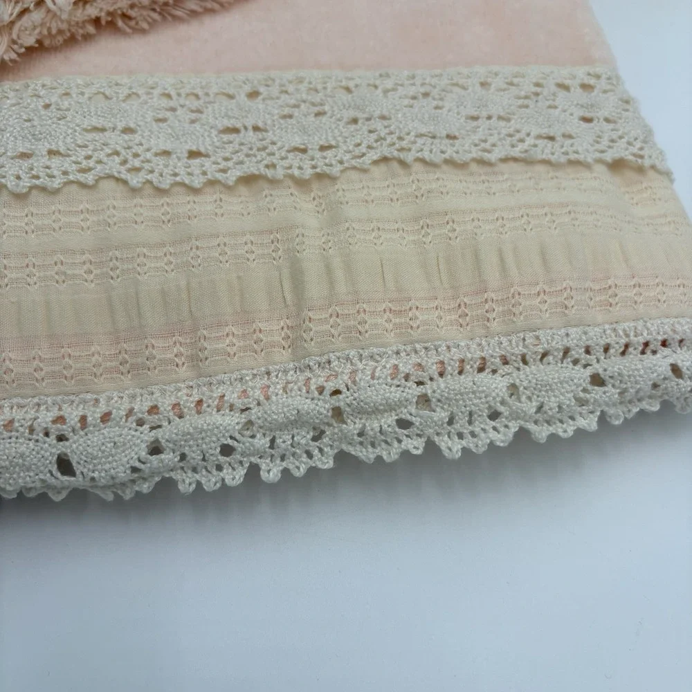 Vintage‎ 1970's Avanti Grand Prix Towel Set Pink Crotchet & Lace Trim 3 Piece